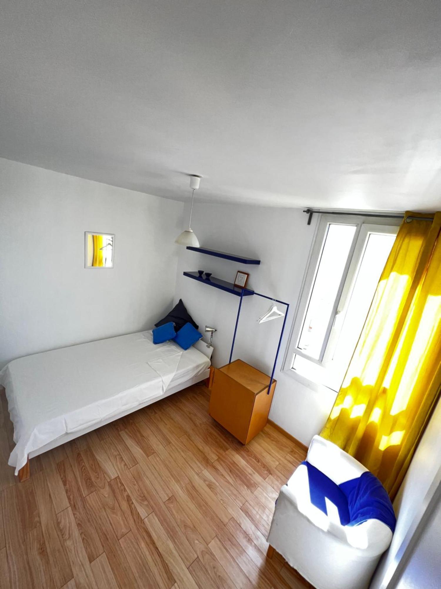 Chambre Famille D'Accueil Entre Paris Et Disney Douze Minutes Centre Paris Quinze Euros De Plus Pour Frais De Menage Neuilly-sur-Marne Exterior foto